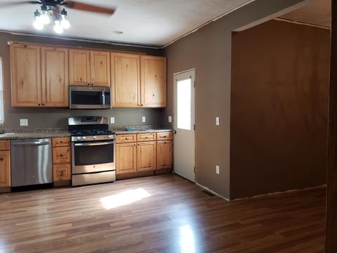 307 S Main St, Arrowsmith, IL 61722 photo 6