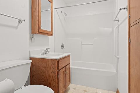 30 Circle Dr E, Montgomery, IL 60538 photo 9