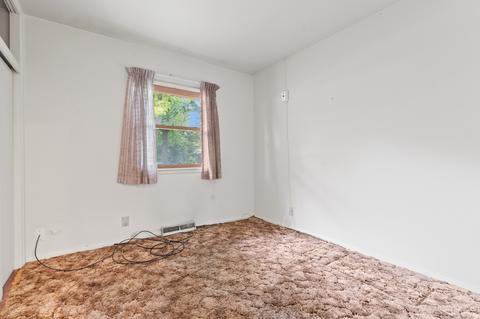 30 Circle Dr E, Montgomery, IL 60538 photo 8