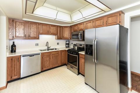 545 S River Rd #607A, Des Plaines, IL 60016 photo 13