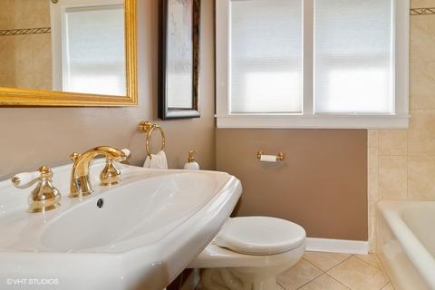 324 Blackhawk Rd, Riverside, IL 60546 photo 10
