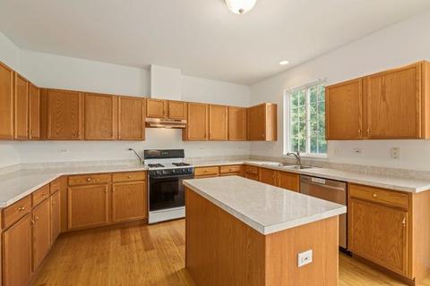 1613 Montclair Dr, Elgin, IL 60123 photo 10