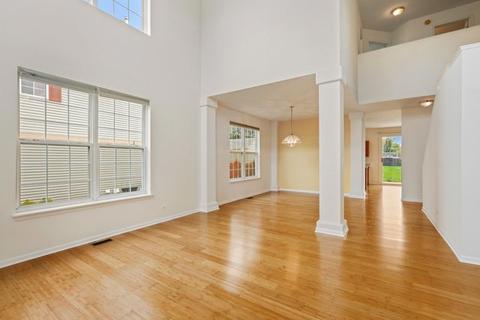 1613 Montclair Dr, Elgin, IL 60123 photo 7