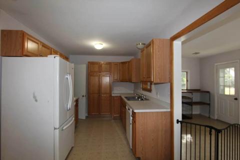1709 N Riverside Dr, Mchenry, IL 60050 photo 10