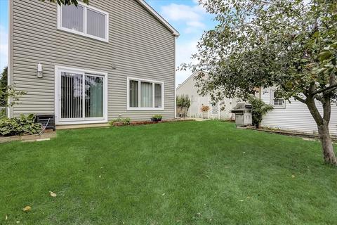 229 Iris Dr, Streamwood, IL 60107 photo 41
