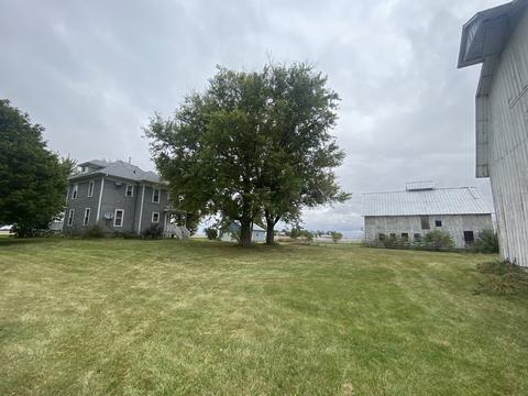 4684 Perry Rd, Malta, IL 60150 photo 30