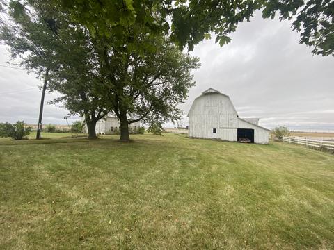 4684 Perry Rd, Malta, IL 60150 photo 29