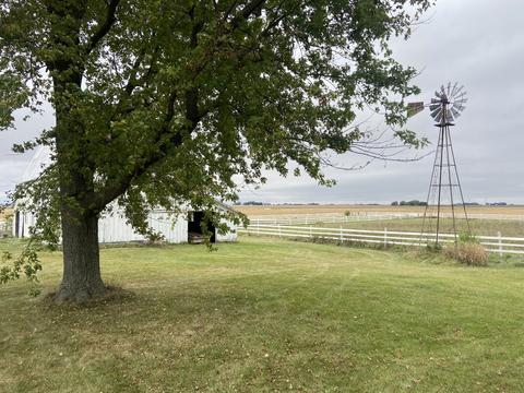 4684 Perry Rd, Malta, IL 60150 photo 33