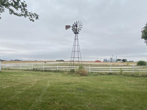 4684 Perry Rd, Malta, IL 60150 photo 28