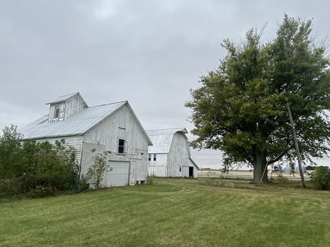 4684 Perry Rd, Malta, IL 60150 photo 27