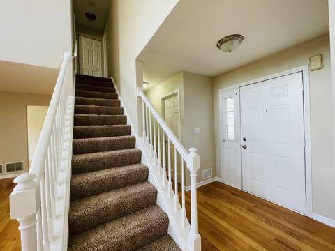 1165 Longford Rd, Bartlett, IL 60103 photo 8