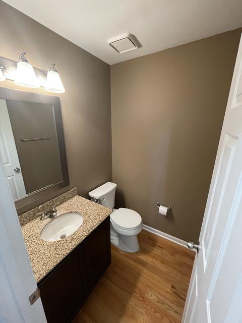 1165 Longford Rd, Bartlett, IL 60103 photo 7