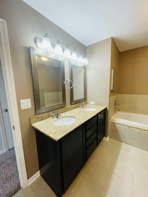 1165 Longford Rd, Bartlett, IL 60103 photo 15