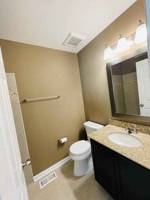 1165 Longford Rd, Bartlett, IL 60103 photo 12