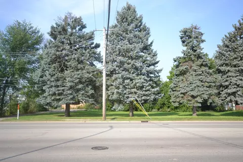 248 S Mclean Blvd, Elgin, IL 60123