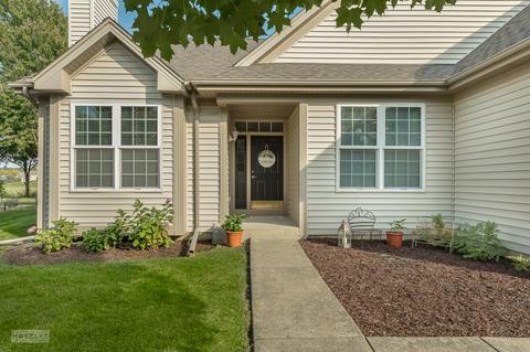 2983 Sawgrass Dr, Aurora, IL 60502 photo 2