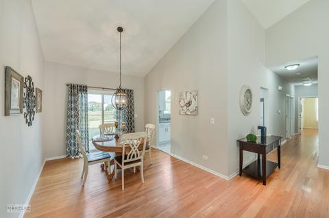 2983 Sawgrass Dr, Aurora, IL 60502 photo 10
