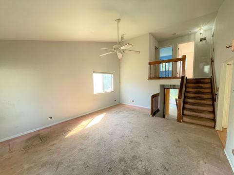 1332 Longford Cir, Elgin, IL 60120 photo 2