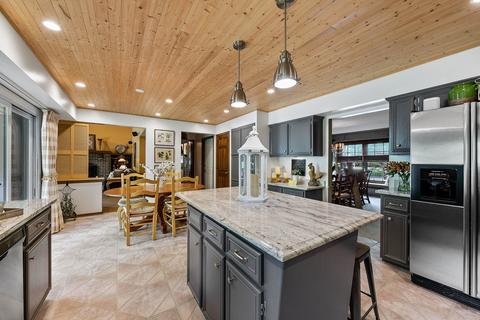 799 E Gartner Rd, Naperville, IL 60540 photo 11
