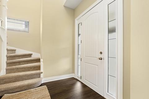 429 5th St, Aurora, IL 60505 photo 6