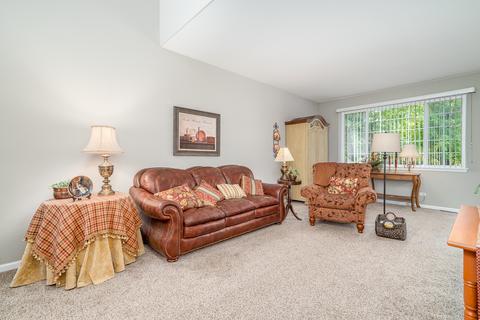 1285 Timberline Dr, Bartlett, IL 60103 photo 5