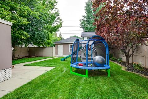 1596 E Algonquin Rd, Des Plaines, IL 60016 photo 20