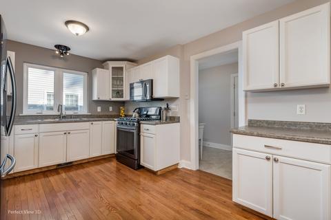 10403 Wilmette Ave, Algonquin, IL 60102 photo 5