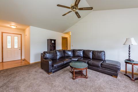 304 Park Ln, Ingleside, IL 60041 photo 5