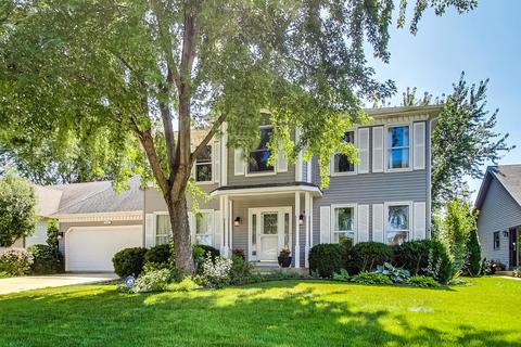 230 Gingerbrook Ln, Bartlett, IL 60103 photo 1