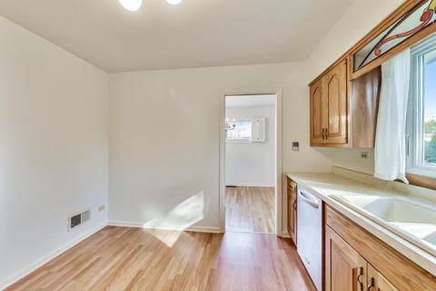139 Michael Mnr, Glenview, IL 60025 photo 13