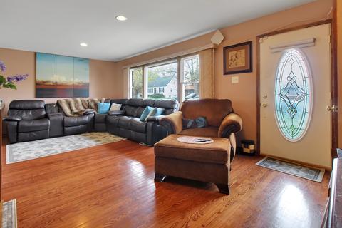 15121 Beachview Ter, Dolton, IL 60419 photo 8