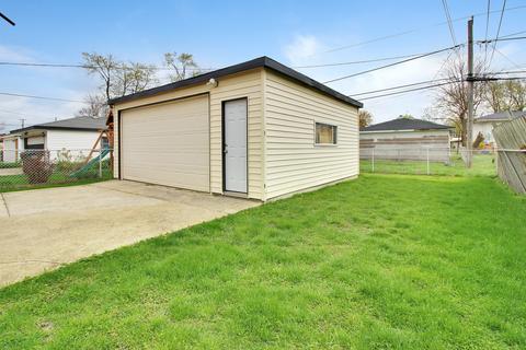 15121 Beachview Ter, Dolton, IL 60419 photo 6