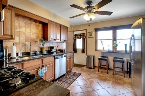 15121 Beachview Ter, Dolton, IL 60419 photo 10