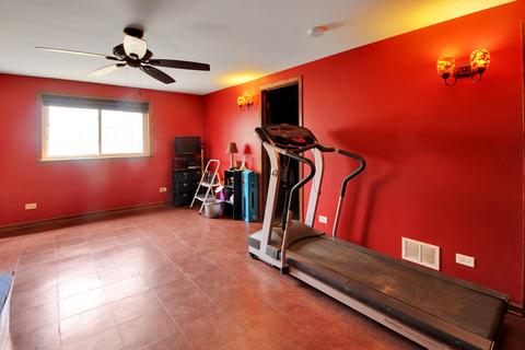 15121 Beachview Ter, Dolton, IL 60419 photo 12