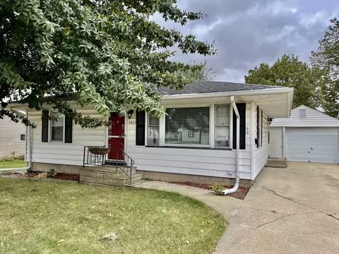 1410 Prospect Ave, Peru, IL 61354 photo 3