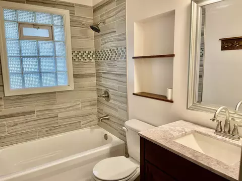 1410 Prospect Ave, Peru, IL 61354 photo 6