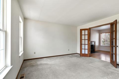21220 W Covington Dr, Plainfield, IL 60544 photo 2