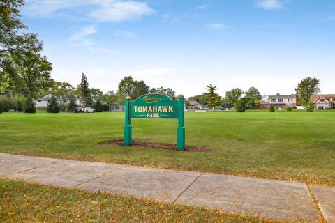 253 E Washington St, Des Plaines, IL 60016 photo 7