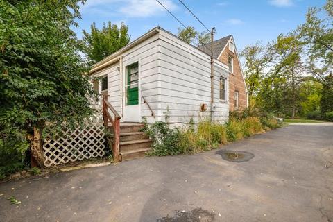253 E Washington St, Des Plaines, IL 60016 photo 6