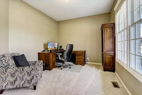 2061 Tunbridge Trl, Algonquin, IL 60102 photo 15