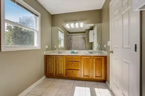 2061 Tunbridge Trl, Algonquin, IL 60102 photo 21