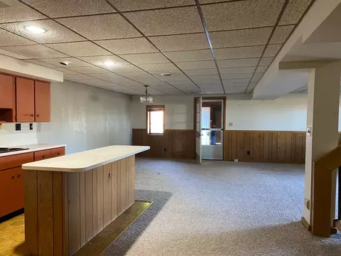 1420 West St, Peru, IL 61354 photo 9