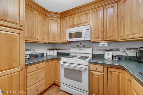 2030 W Alder Dr, Hoffman Estates, IL 60192 photo 5