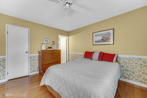 2030 W Alder Dr, Hoffman Estates, IL 60192 photo 15