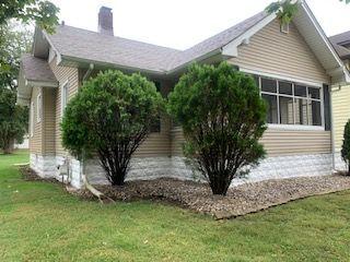 866 S Poplar Ave, Kankakee, IL 60901 photo 2