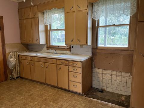 204 S Center St, Buda, IL 61314 photo 22