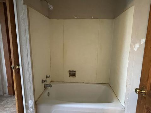 204 S Center St, Buda, IL 61314 photo 18