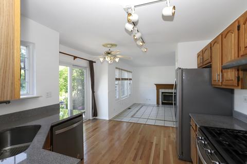 1380 Branden Ln, Bartlett, IL 60103 photo 7