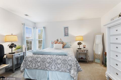 3623 Hyde Park Ct, Elgin, IL 60124 photo 9