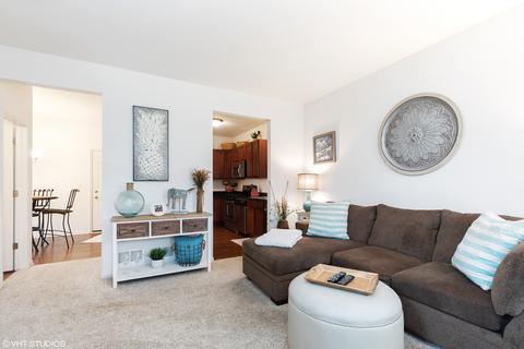 3623 Hyde Park Ct, Elgin, IL 60124 photo 3